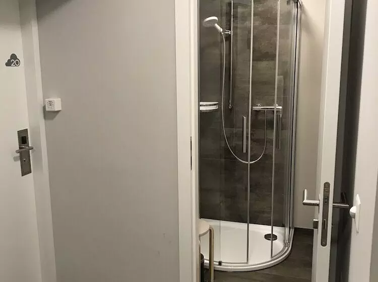 Retkeilymaja Wolke 4