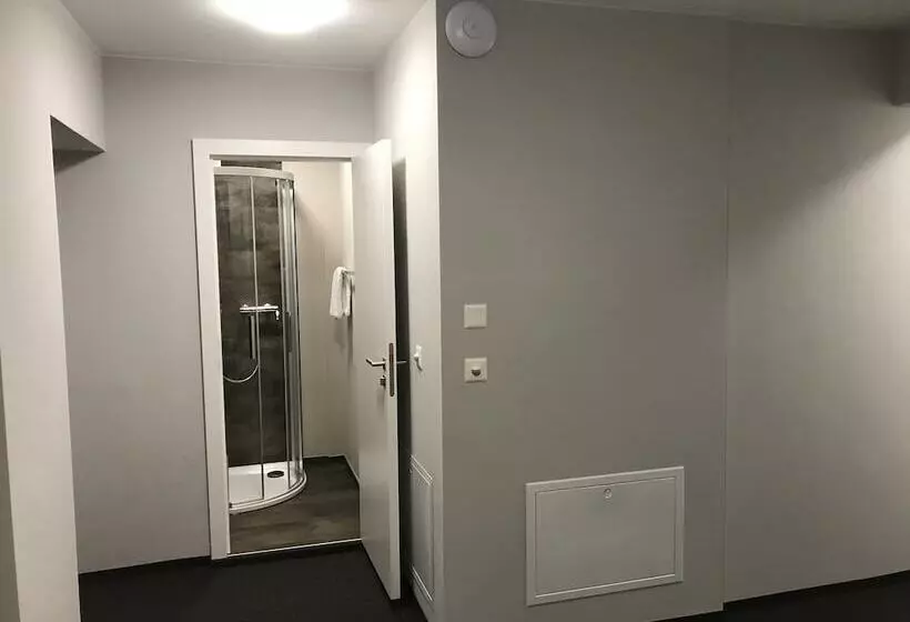 Retkeilymaja Wolke 4