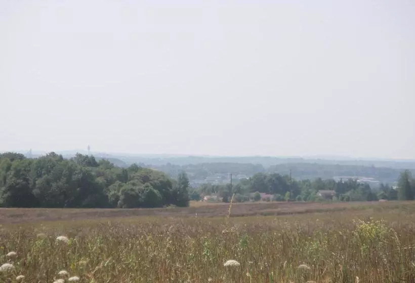 Aamiaismajoitus (B&B) La Ferme De Leychoisier