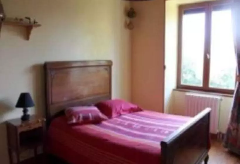 Aamiaismajoitus (B&B) La Ferme De Leychoisier