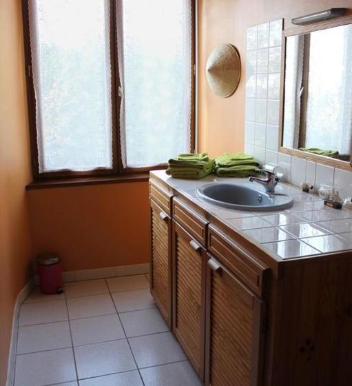 ベッドアンドブレックファースト La Ferme De Leychoisier