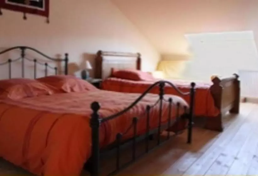 Aamiaismajoitus (B&B) La Ferme De Leychoisier