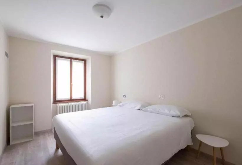 ホテル Albergo Monte Giove