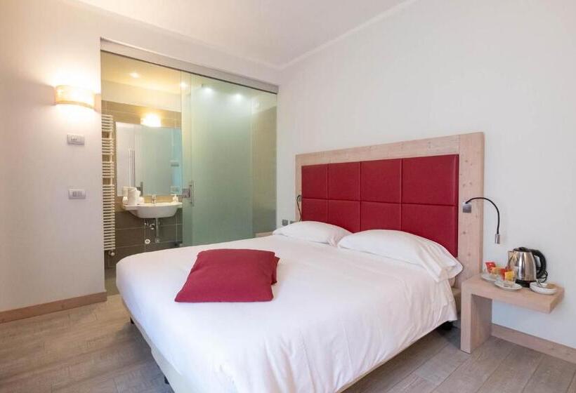 ホテル Albergo Monte Giove