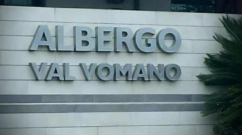Hotelli Albergo Ristorante Val Vomano