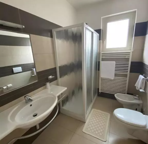 Hotelli Albergo Ristorante Val Vomano