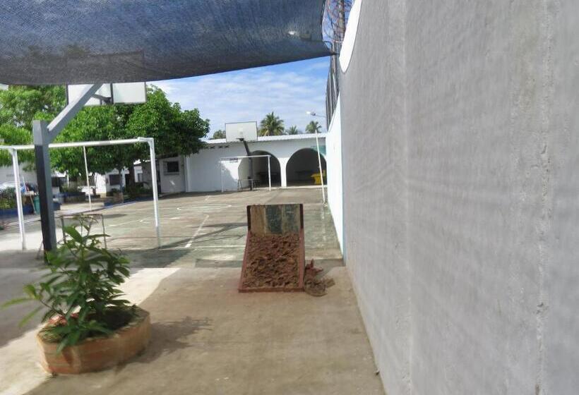 هتل Centro Vacacional Los Pijaos