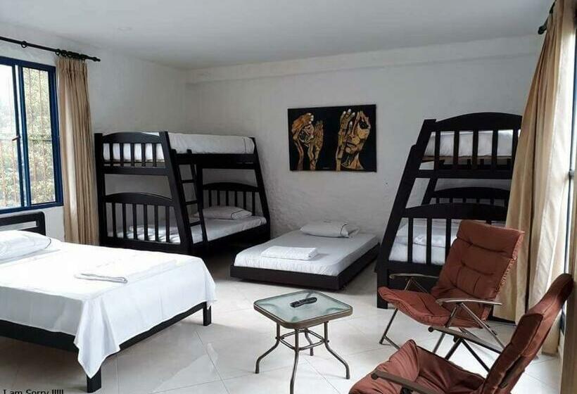 Hotelli Costello Campestre