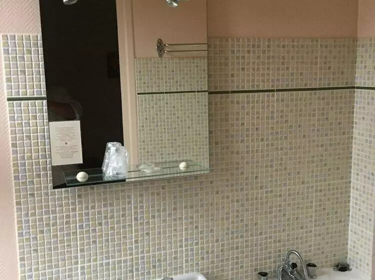 Hotelli Hôtel Des Voyageurs