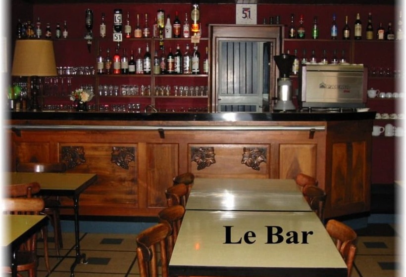 ホテル Hôtel Des Voyageurs