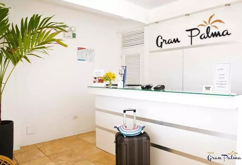 ホテル Gran Palma Talara