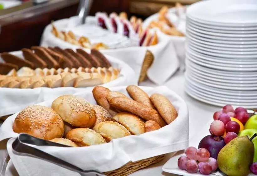 ホテル Gran Palma Talara