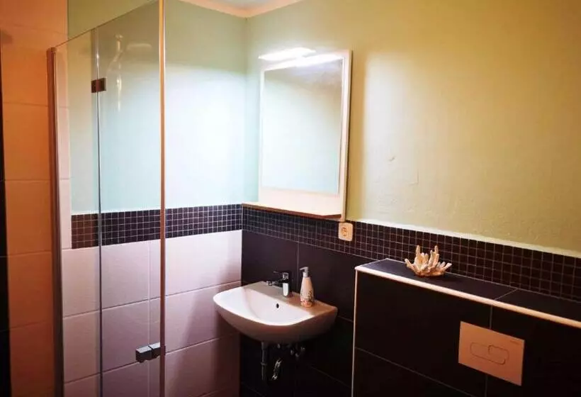 Hotelli Landhaus Kirchberg