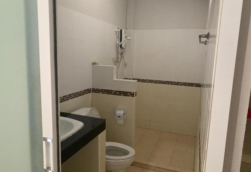 בית מלון כפרי Merry Resort Photaram