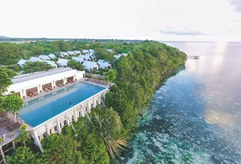 Hotelli Naya Matahora Island Resort