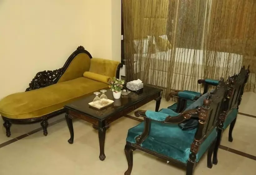 هتل Pak Continental