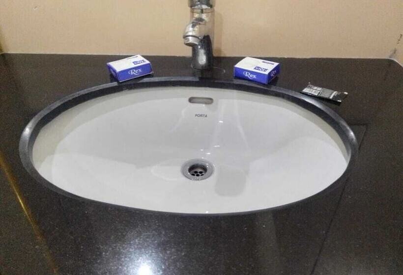 هتل Pak Continental