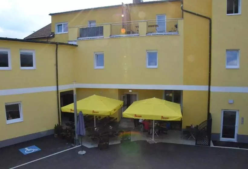 Hotelli Wartmannstetterhof