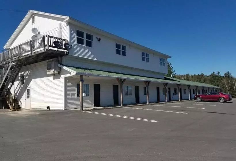 Motelli The Brookside Inn