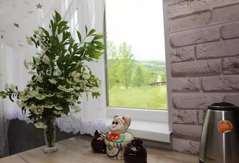 Majatalo карпатське сяйво