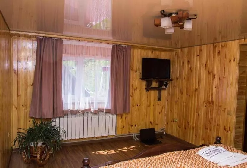 Majatalo карпатське сяйво