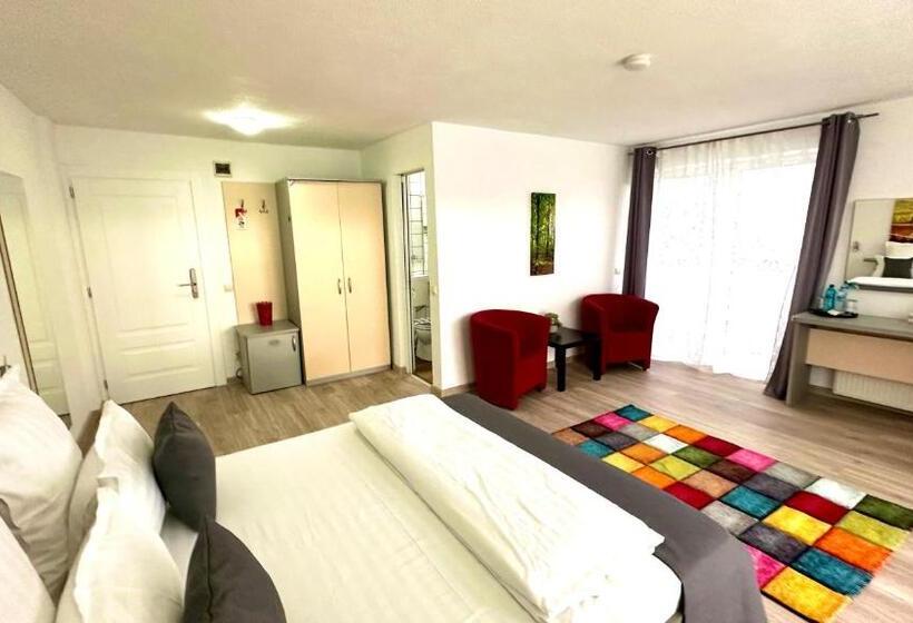 بنسيون Casa Augsburg