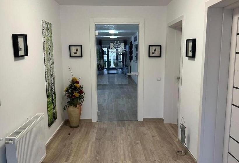 بنسيون Casa Augsburg