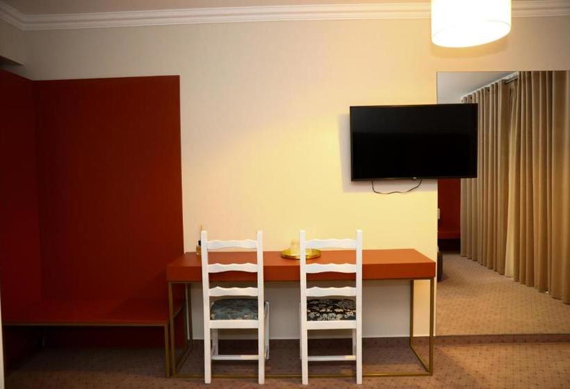 펜션 Casa Budisteanu