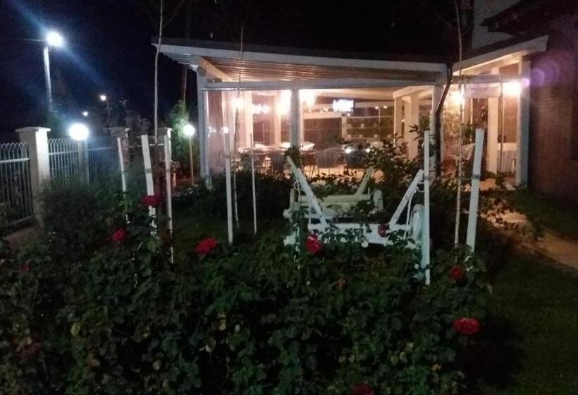 펜션 Casa Budisteanu