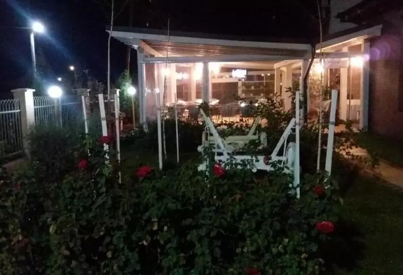 Majatalo Casa Budisteanu