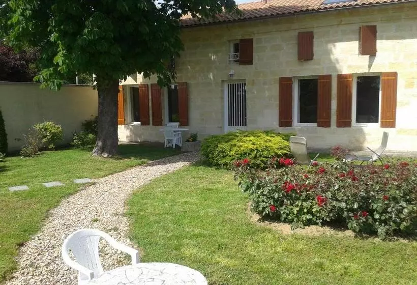 Majatalo Galot La Chapelle