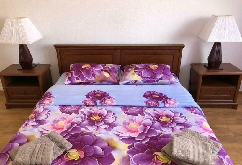 بنسيون Guest House On Ivana Franka