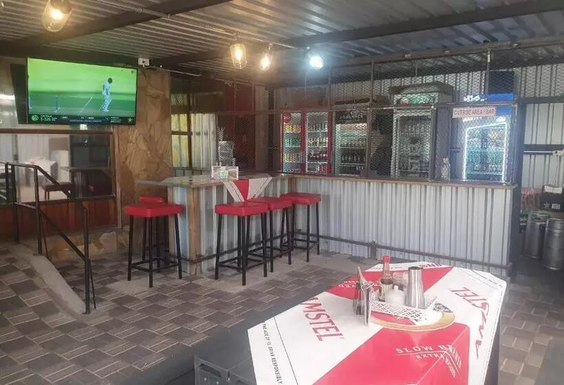 Majatalo Herb Garden Restaurant &s