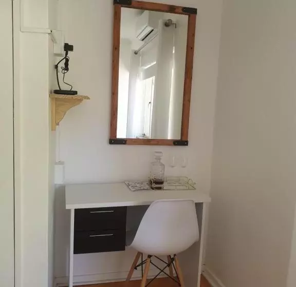 Majatalo Herb Garden Restaurant &s