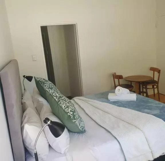 Majatalo Herb Garden Restaurant &s