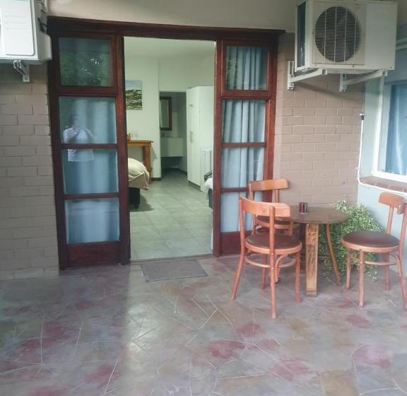 פנסיון Herb Garden Restaurant &s