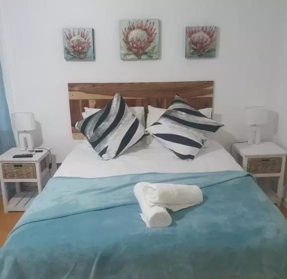 Majatalo Herb Garden Restaurant &s