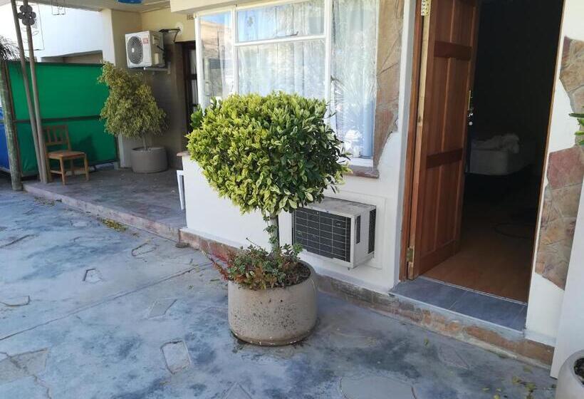 פנסיון Herb Garden Restaurant &s