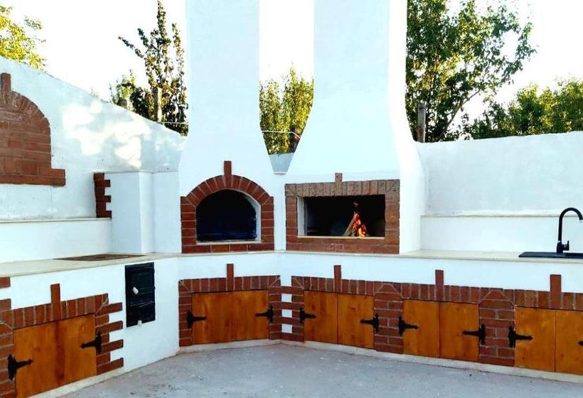 펜션 Mera Hills House