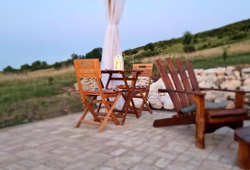 ペンション Mera Hills House