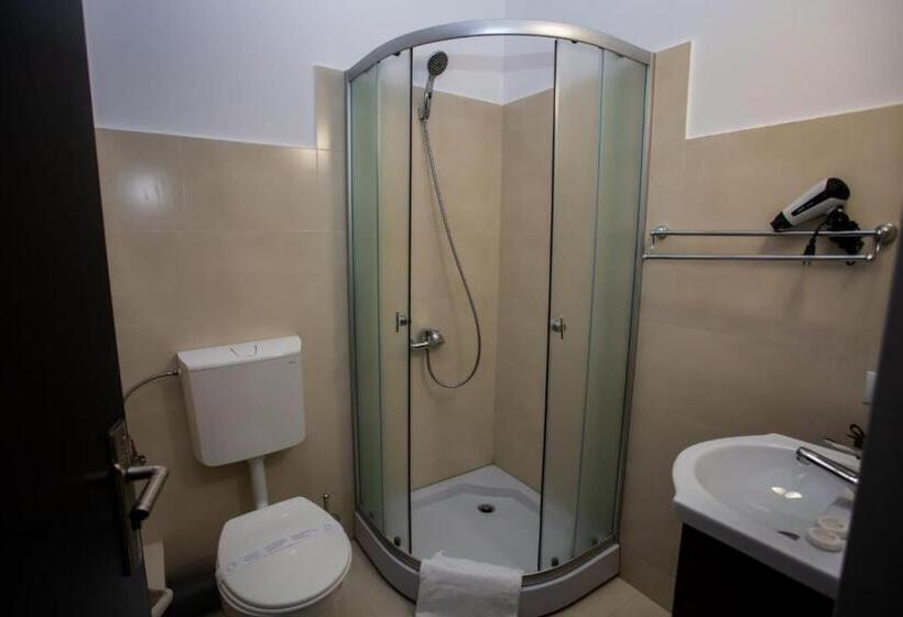 펜션 Mera Hills House