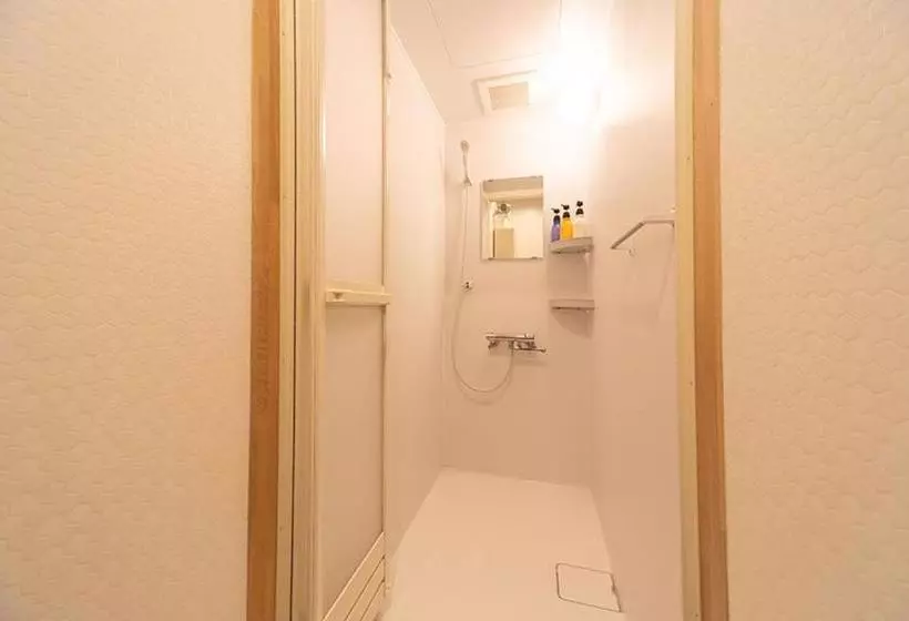 Retkeilymaja Guesthouse Nibutani Yanto