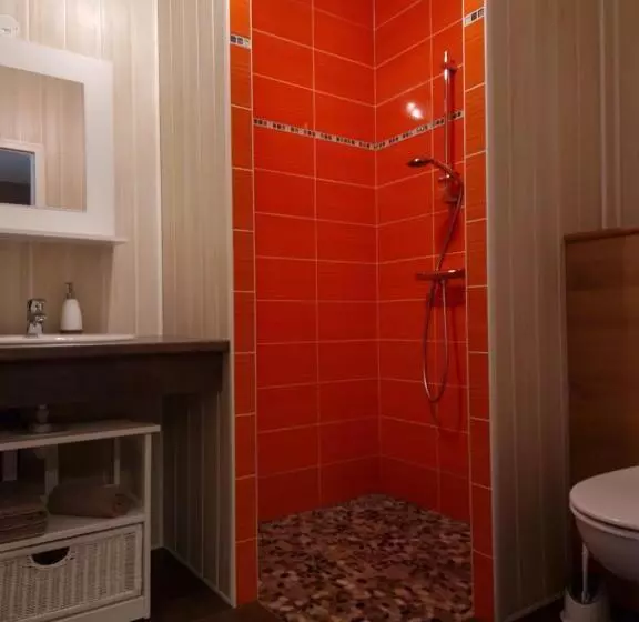 ベッドアンドブレックファースト Chambres D Hôtes Une Autre Maison