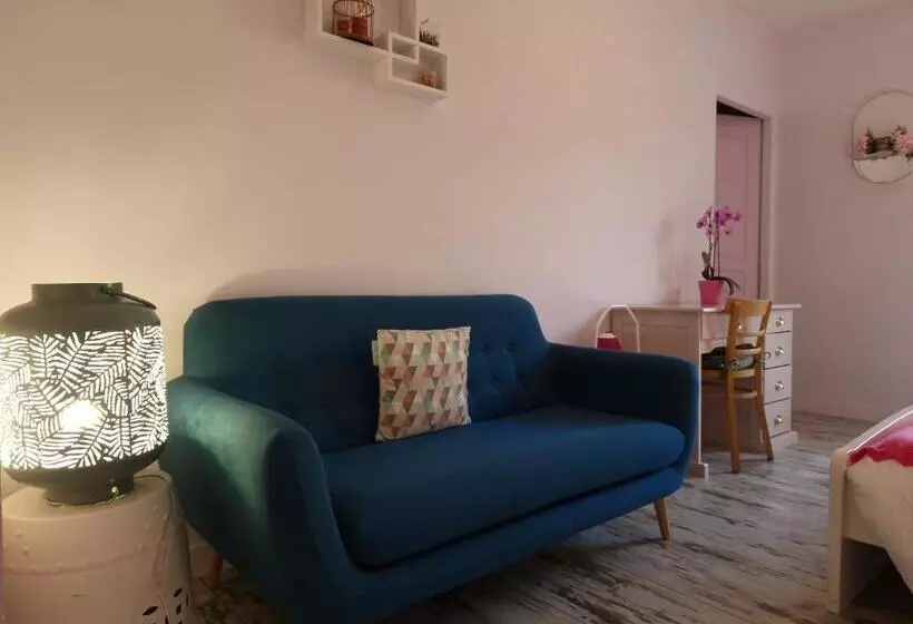 ベッドアンドブレックファースト Chambres D Hôtes Une Autre Maison