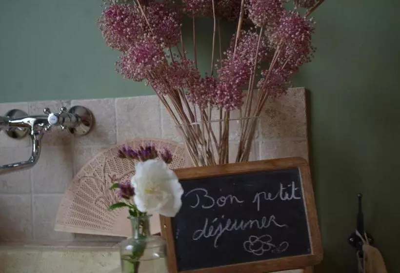 Aamiaismajoitus (B&B) Tournefeuille La Cure