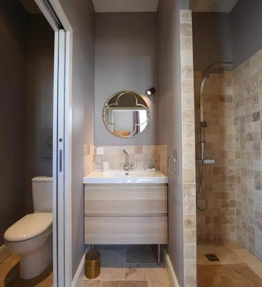 Aamiaismajoitus (B&B) Tournefeuille La Cure