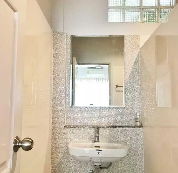 Hotelli บ้านพระจันทร์ รีสอร์ท