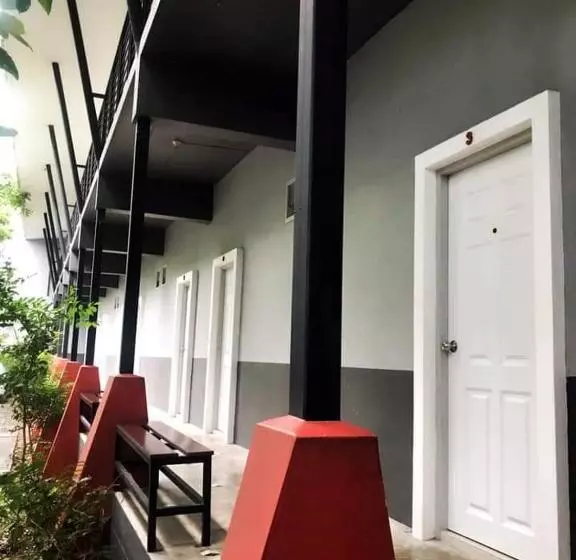 Hotelli บ้านพระจันทร์ รีสอร์ท