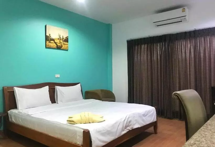 Hotelli บ้านพระจันทร์ รีสอร์ท