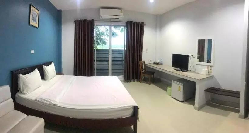 Hotelli บ้านพระจันทร์ รีสอร์ท